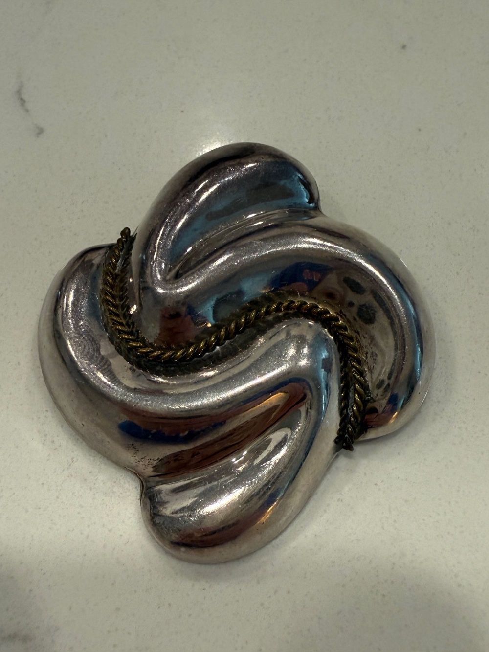 925 Sterling Silver Vintage Mexico Ribbed Pin Brooch